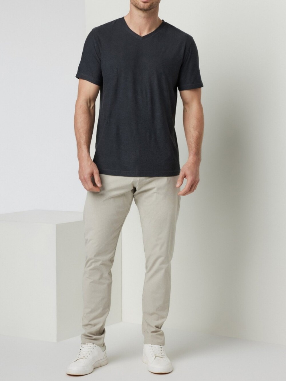 Vuori Men's Aim Pant In Khaki